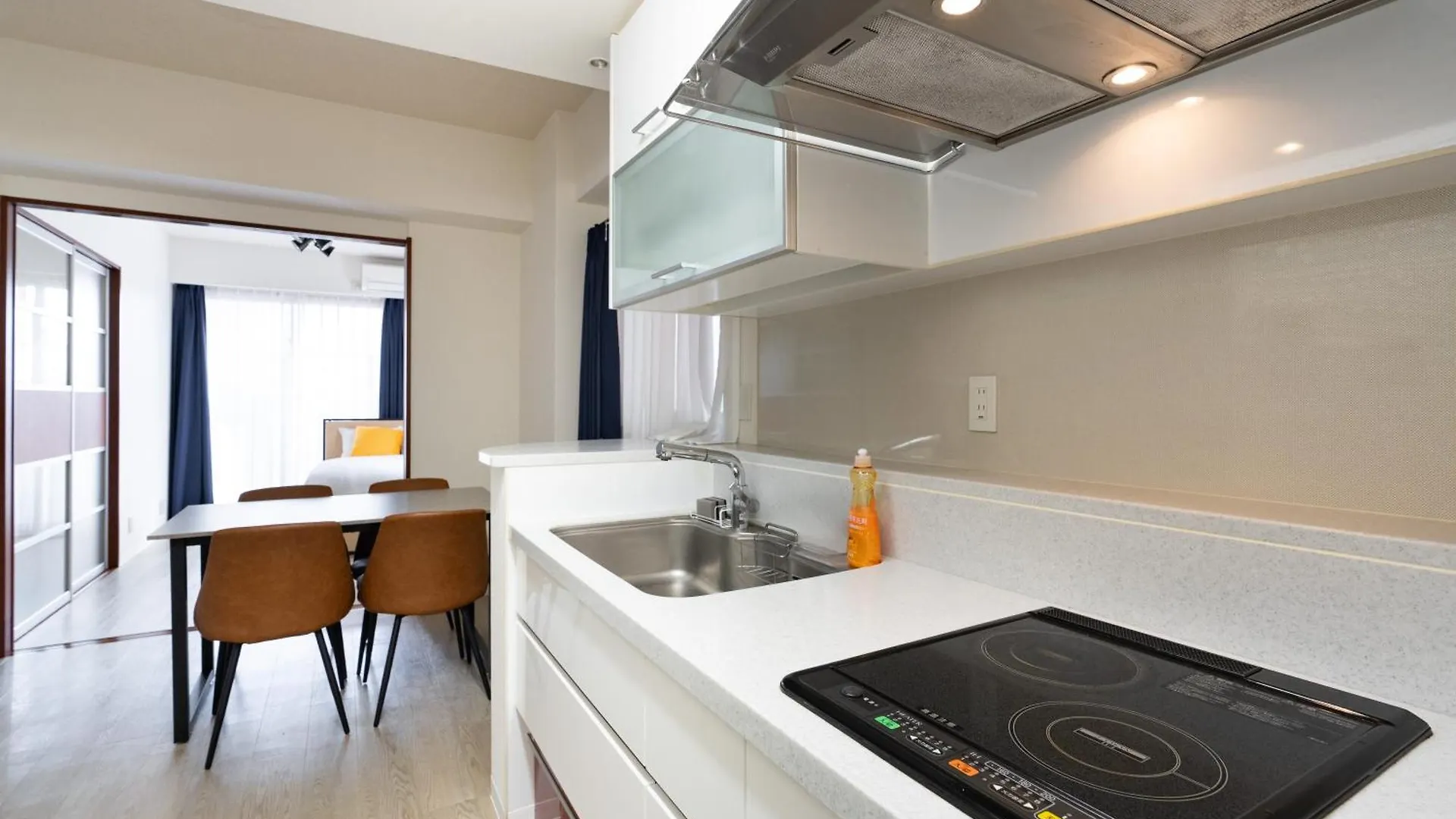 Cityspire Sakuragawa II Osaka Apartment